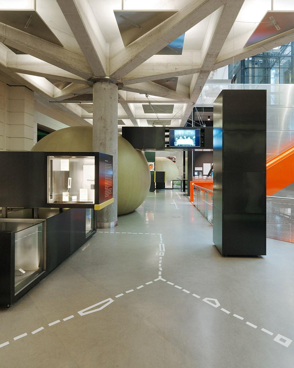 维也纳智能技术博物馆展厅设计5