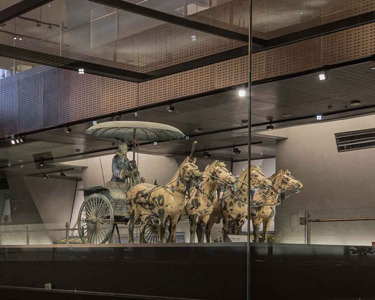 not-ready-the-bronze-chariots-museum-atelier-diameter_4.jpg